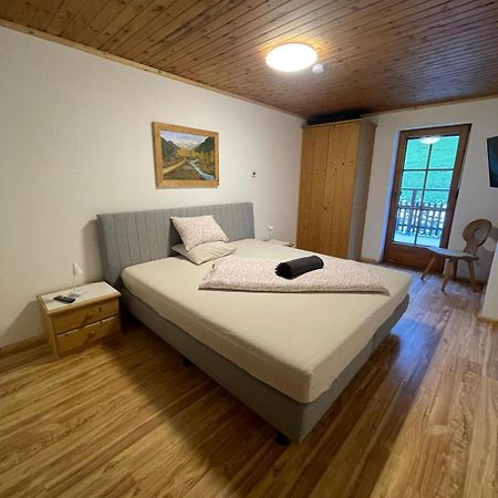 יאנבאך Upcycling Appartement Fischl - Nachhaltig Und Kreativ Wohnen Fuer Gross Und Klein מראה חיצוני תמונה
